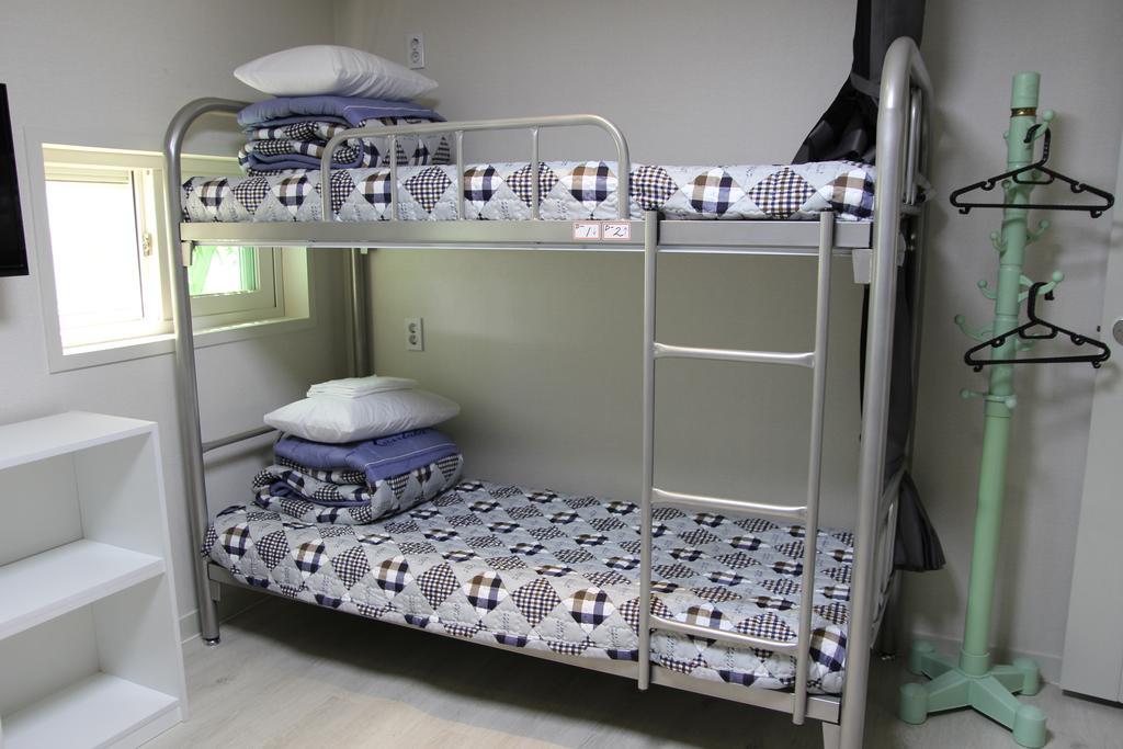 סיאול Embassy Guesthouse Itaewon חדר תמונה