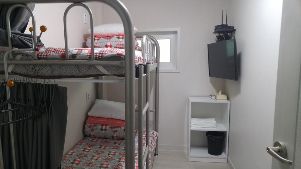 סיאול Embassy Guesthouse Itaewon מראה חיצוני תמונה