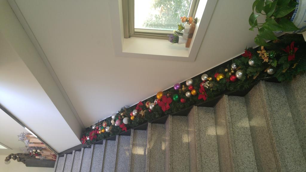 סיאול Embassy Guesthouse Itaewon מראה חיצוני תמונה