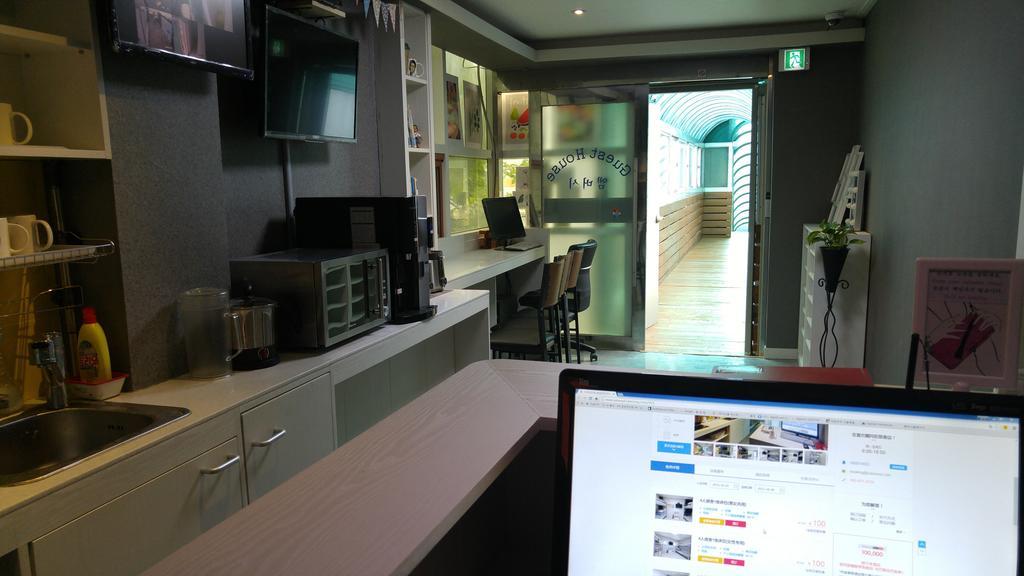 סיאול Embassy Guesthouse Itaewon מראה חיצוני תמונה