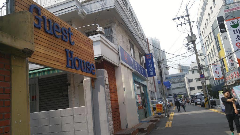 סיאול Embassy Guesthouse Itaewon מראה חיצוני תמונה